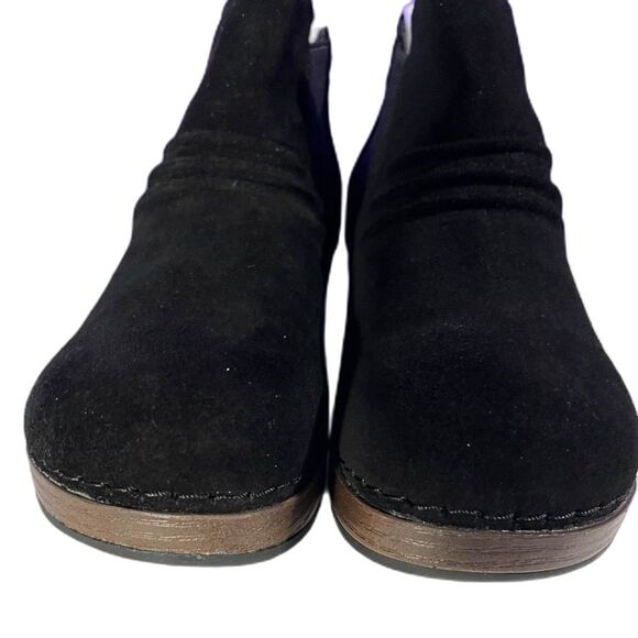 NEW EASY STREET Women's Easy Works Surething Black Suede Slip-On Clog Boot SZ 7M - Picture 4 of 7